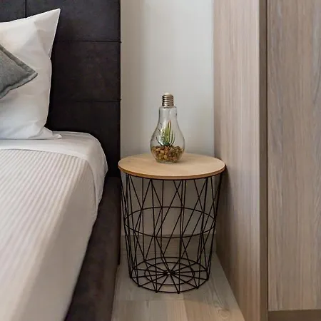 Apartament White & Gray Retimno